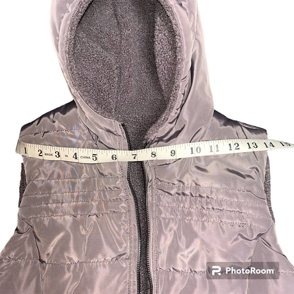 Mo-KA By Santa Fe Apparel Hooded Reversible Puffer Vest - Picture 11 of 12